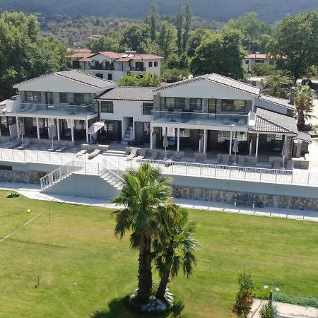 Апартаменты The Palms Novasithonia Вурвуру Экстерьер фото