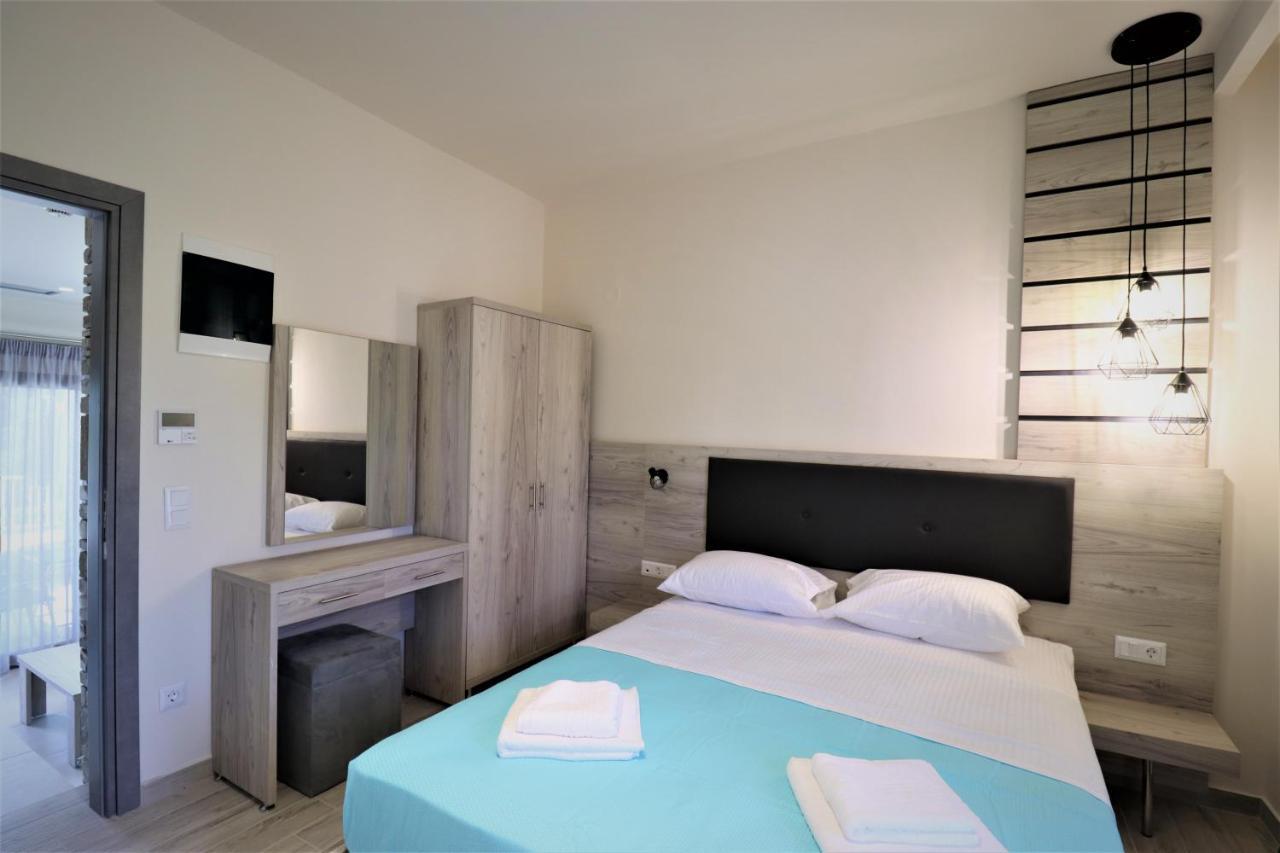 Апартаменты The Palms Novasithonia Вурвуру Экстерьер фото