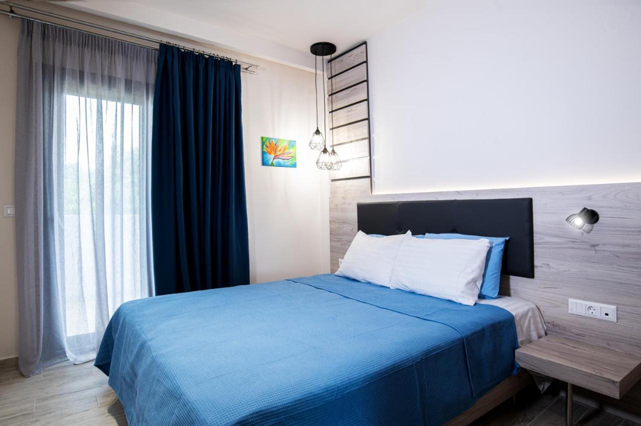 Апартаменты The Palms Novasithonia Вурвуру Экстерьер фото