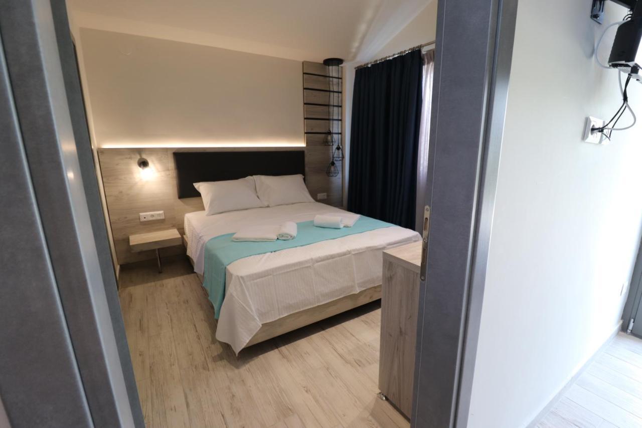 Апартаменты The Palms Novasithonia Вурвуру Экстерьер фото