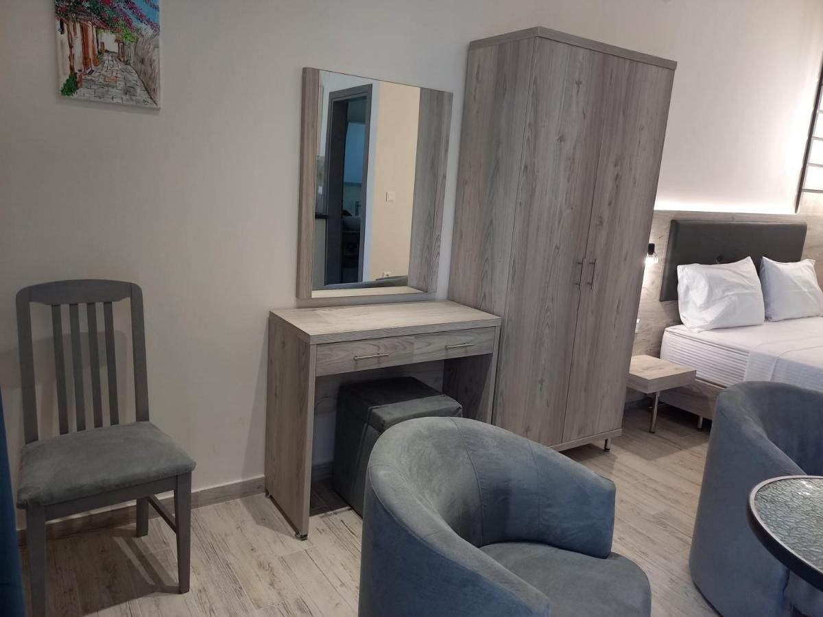 Апартаменты The Palms Novasithonia Вурвуру Экстерьер фото