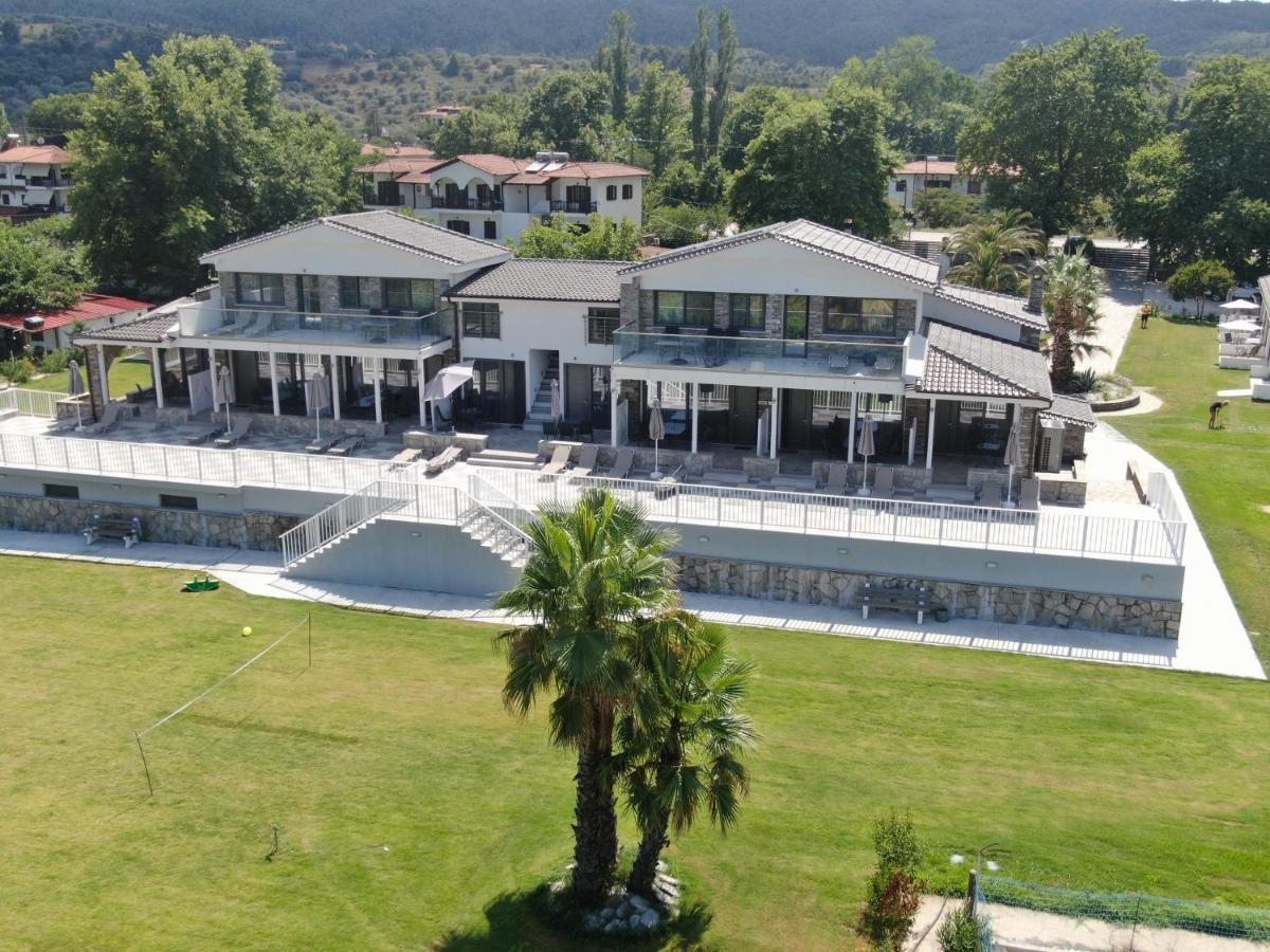 Апартаменты The Palms Novasithonia Вурвуру Экстерьер фото